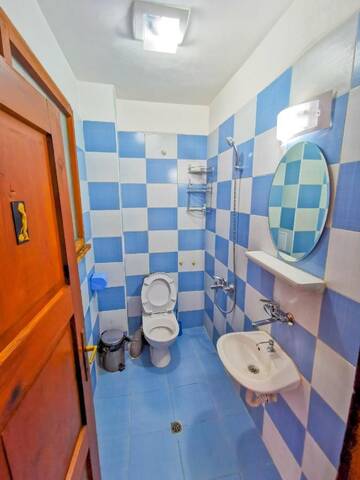 Фото номера Дом с 5 спальнями Гостевой дом Guest House Dorkos г. Dorkovo 5